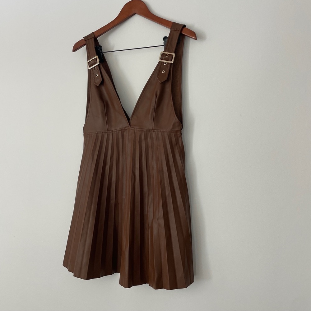 Zara Faux Leather Pleated Mini Pinafore Dress - BLOGGER FAV - Size S - Picture 3 of 12